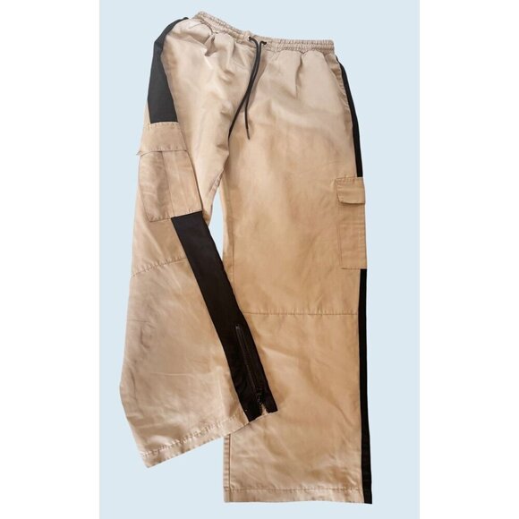 RAGGED PRIEST Nylon Oversized Cargo Track Pants Tan Black Sz 10 - Picture 3 of 8